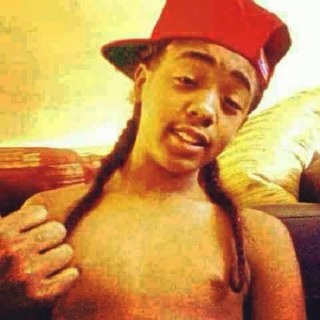 WE JUST HAVING SEX IMMA MAKE U WET U ANIT GEtING LOVE TONIGHT KISSES ALL ON UR BODY BAE MY GF:@ZozoPullins