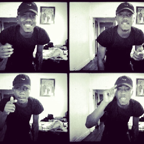 Go follow my otherhalf/my world and my TWIFEY @LOVE_NELLE. I fuckn love her with all my heart 3