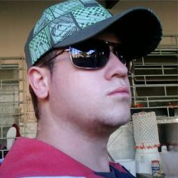 leoparalelllo's profile picture. 