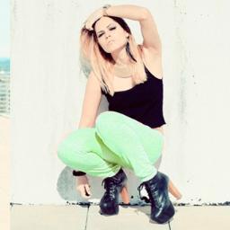 LADYADDICT.