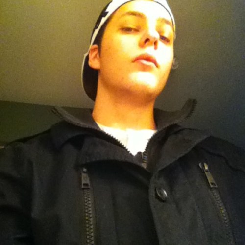 VasMarti's profile picture. Follow me i follow back. 19, Male, From France, interested in skiing, Football(euro kind) music and travel! |F O L L O W|