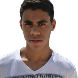 17 anos,Trabalhador,Simpático & Carismatchyco.Já fui muito humilhado mas dei a volta por cima e mostrei meu valor.GLÓRIAADEUS