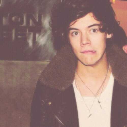this is the place to be if u suffer from harry feels
