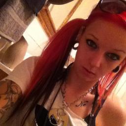 I'm the shit bitch. I'm 24y/o. Ol'Skoo Juggalo. 317Born&Raised // 765 Reppin'. My SON is my world, Cash Jennings. && Don't EVER fucks wit my cub or my money. ;)