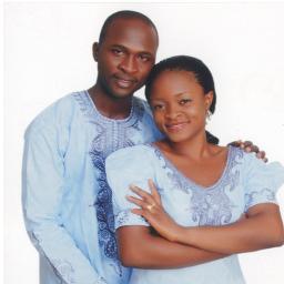 isaacbin09's profile picture. simple and straight