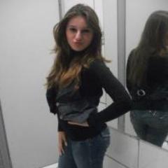 Lóu é muito quenga , mas amo ela , haha s2 / @_muitomeiga