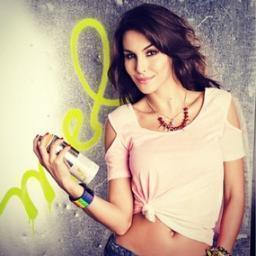 Perfil ² o ¹ é @melfronckowak quem me seguir sigo de volta qualquer outro é FAKE.