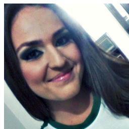 A vida é uma peça de teatro que não permite ensaios. Por isso cante, chore dance e viva intensamente antes que a cortina se feche.