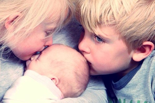 Anne_Burrell's profile picture. 