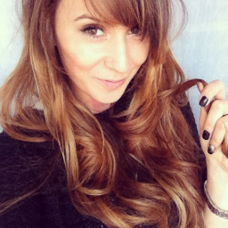 rox_L's profile picture. Architect, interior designer and dream hunter :)