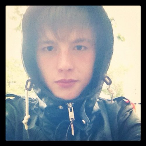 ✌✌✌http://t.co/y5OkwBko FOLLOW ME! FOLLOW ME!