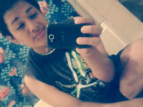 Yumm ;p Break dancing is the shitt !!