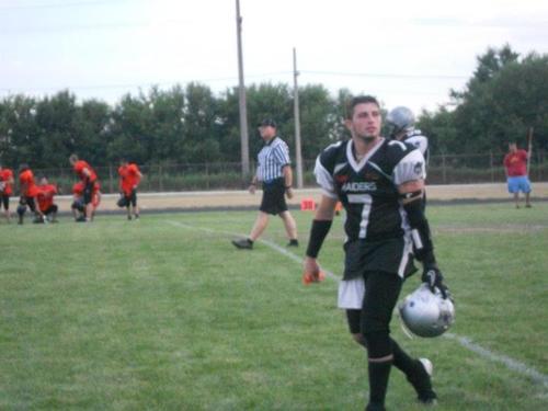 Cotterman7's profile picture. im 23 i have 3 beautiful lil girls i play semi pro football i am the qb.... i like to hang out with friends and chill at home with the family.