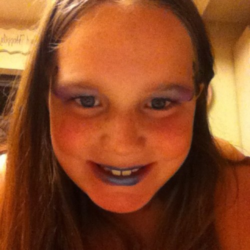 My name is Reagan. Wait, did i say Reagan? I meant Reagan Stylinson. Yea Im a Directioner.