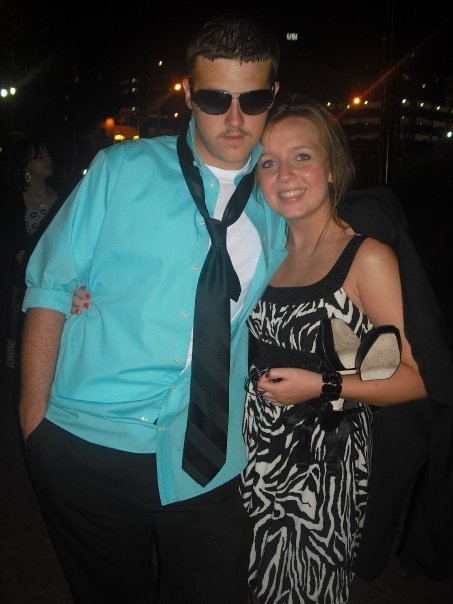 loujean49's profile picture. yea