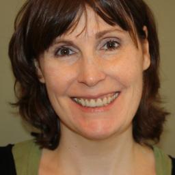 Mom of a girl and twin boys, avid reader, interested in health, nutrition and parenting. Publisher of a very informative website about baby strollers.