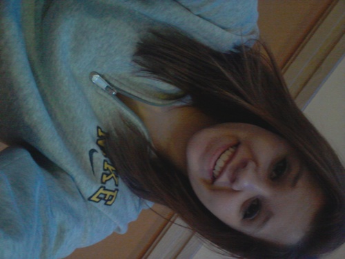 BriBurke_0's profile picture. hi, im sweet .(: