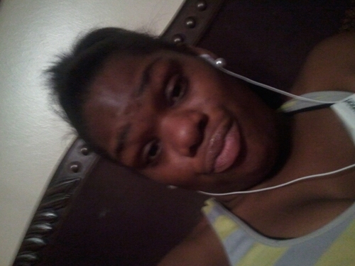 olee_fyeenekia's profile picture. #singleparent#teamgetmoney enuff said just follow