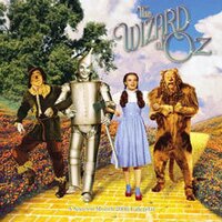 Laura M (@ozpeewee) 's Twitter Profile Photo