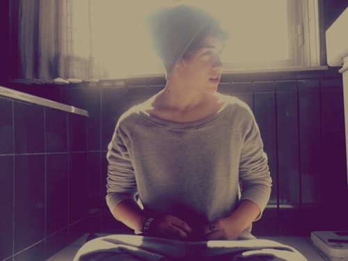 Hey guys im jake. Im a guy directioner, I love music and dj-ing Im 18 and I think thats it
