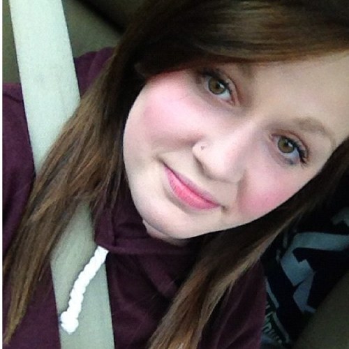 hockey_maddy's profile picture. #20 golden rams and living in GBC