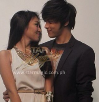 LoloveJaBi's profile picture. 15 | 04.17.97 |