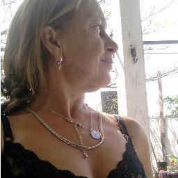 Eu amo meus netos e faço campanha pra ajuda-los a serem melhores,quero promove-los pra evolui-los.Pra terem o que fazerem na vida des de ja´.   Obridada.