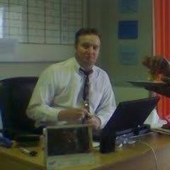 Fluffes_ZA's profile picture. SA based recruiter, loves music