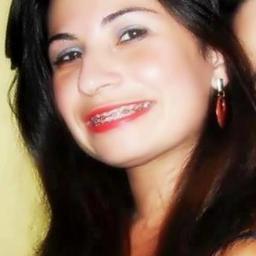 Sou aquela que você NUNCA será,Posso nã ser perfeita,Mais são os meus defeitos que fazem ser única.Sou legal&chata,sakóle!
