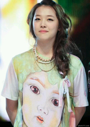 I'm f(x) sulli from @PG_RolePlayer|94L|seo's beautychild|yuriamber's oenyoesis|#sulliunited #94linergang #ItsFxRP #ngesotfamily| loveyaa ツ