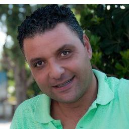 Pasquale L.G. IZ8IYX - K8IYX Direttore Responsabile/Chief Editor DxCoffee Ham Radio Magazine & Vice Direttore Radio Rivista (ARI)