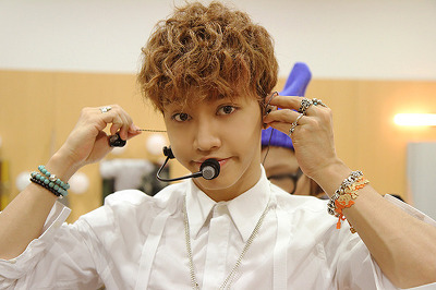 [2011.03.30~2012.12.12 무기한잠수겸 명예졸업] 기광님의 생일에 태어난 ★장수팸★기광봇입니다!/리밋계@B2STGK_b2 /I'm Gikwang's bot! Real Gikwang is @B2stGK 장수팸★준형봇 @Joker891219_b0t 현승봇요섭봇 명예졸업