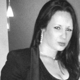 Workplace wellbeing global speaker, author, specialist consultant and corporate trainer. Founder of @WeWorkWell1 Podcaster @blackdogwhites1