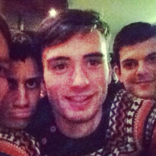 _roski's profile picture. Cardboard No. Delicious Yes.