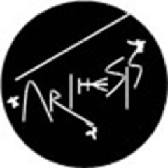 Arthesis è una associazione che promuove e sostiene iniziative in ambito culturale ed artistico