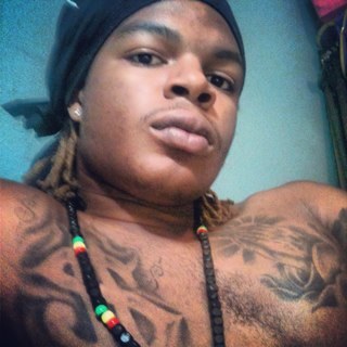 Real azz niggah, tell yuhh how it iz,FUCK YA FEELINZ............work, ball, and smokin in my hobbiez, LOUISIANA HARD HITTA, WIGG SPLITTA, FWM!!