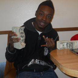 Its A Dart Gang & We Dnt Love Hoes Or Play Heart Games.