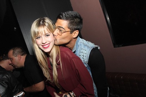 Só Amanhã  @MicaelBorges_ & @sophiaabrahao !!! Forever