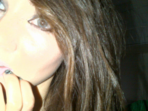 SUNNYsaysHELLO's profile picture. 