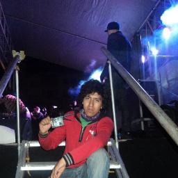 dj set and comesoon producer! yeah:::
CORREO OFICIAL IS //FOREVER-JABS@HOTMAIL.COM