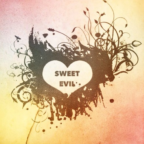 Hi! We're a twitter band called Sweet Evil We are @Crazy4R5 @BYEshaniaR5 @MusicGeekR5 @ReeeeexR5 @MikaelaR5 @S3JN3H3D_R5 & our manager @RikersGirl