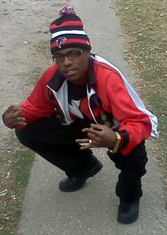 On my money shit kus its a world wide struggle..Young Stacks Eastend Finest hit that follow button.. Posted on C-Block with the Real Hustler's Bang Bang