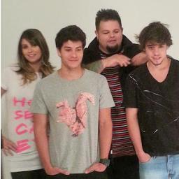 FC do RJ dedicado a #Banda @FUSCA_Oficial @Aguiarthur @gugasabatie , @TatyCirelli e @digaolopes .. Farei o Possível e o impossível Por vocês !  27/10/2012