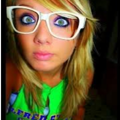 @suellycristinne☮
adoro fazer bagunça e nao é pouca