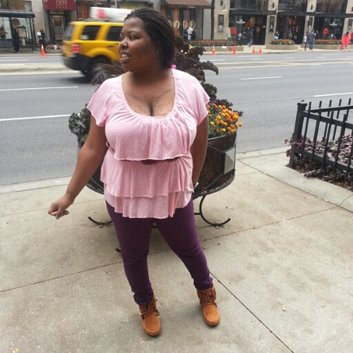Sweetest Bitch!! Always say whats on my mind cause biting my tongue hurt! Self made chick! #teamfreeboosie
#teamfuckyafeelings