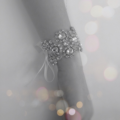 Unique handmade Bespoke Hair Accessories, wedding range, TuTu's & jewelry xxx ships internationally x