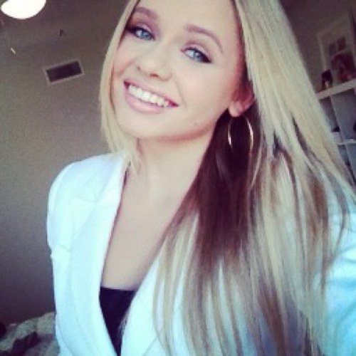 I worship a classy gal and her bro! Josh is saucy(; and jake is allimazing lol