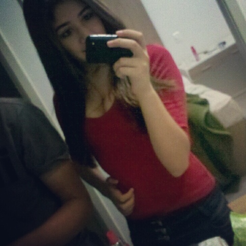 14, corinthiana, ciumenta, chocolate =3 e amoo muito a sis @Maahcouto_ *-* Folow me ;*