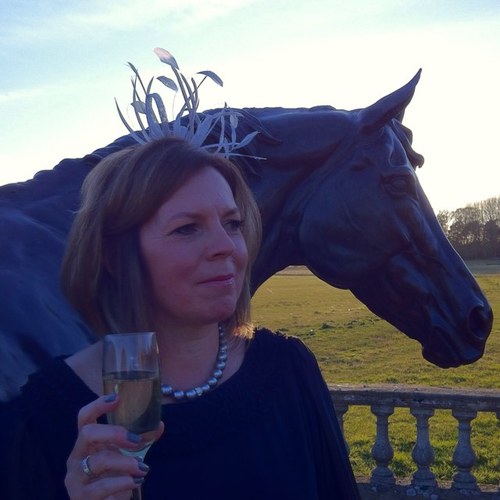 Busy mum of 3 & self employed business woman who loves horses, dance and my family. I love cooking, music and Corrie!
