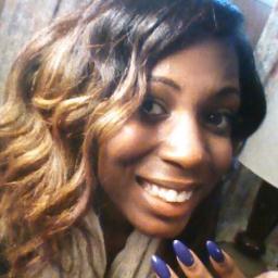 18 years old living life to the fullest :) #TeamDrizzy #LaceUp #LiveLoveASAP #TeamRavens